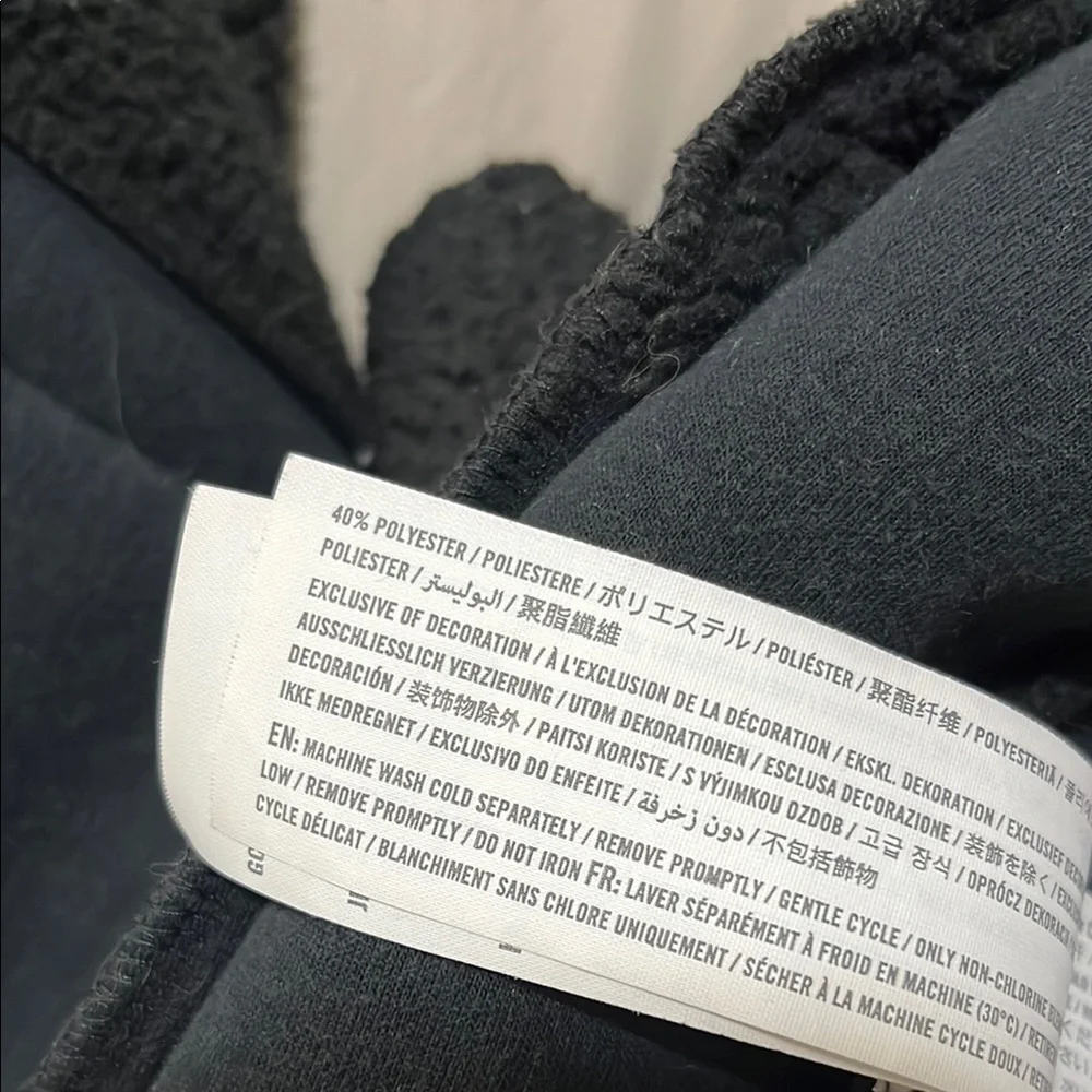 Hollister Black Lightweight Sherpa Jacket 2022 - Picture 6 of 7